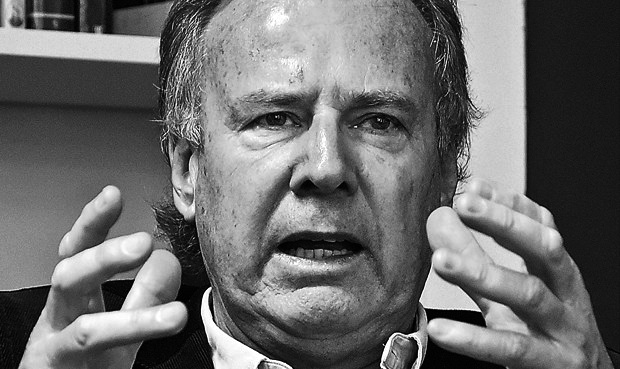 El antisistema dentro del sistema