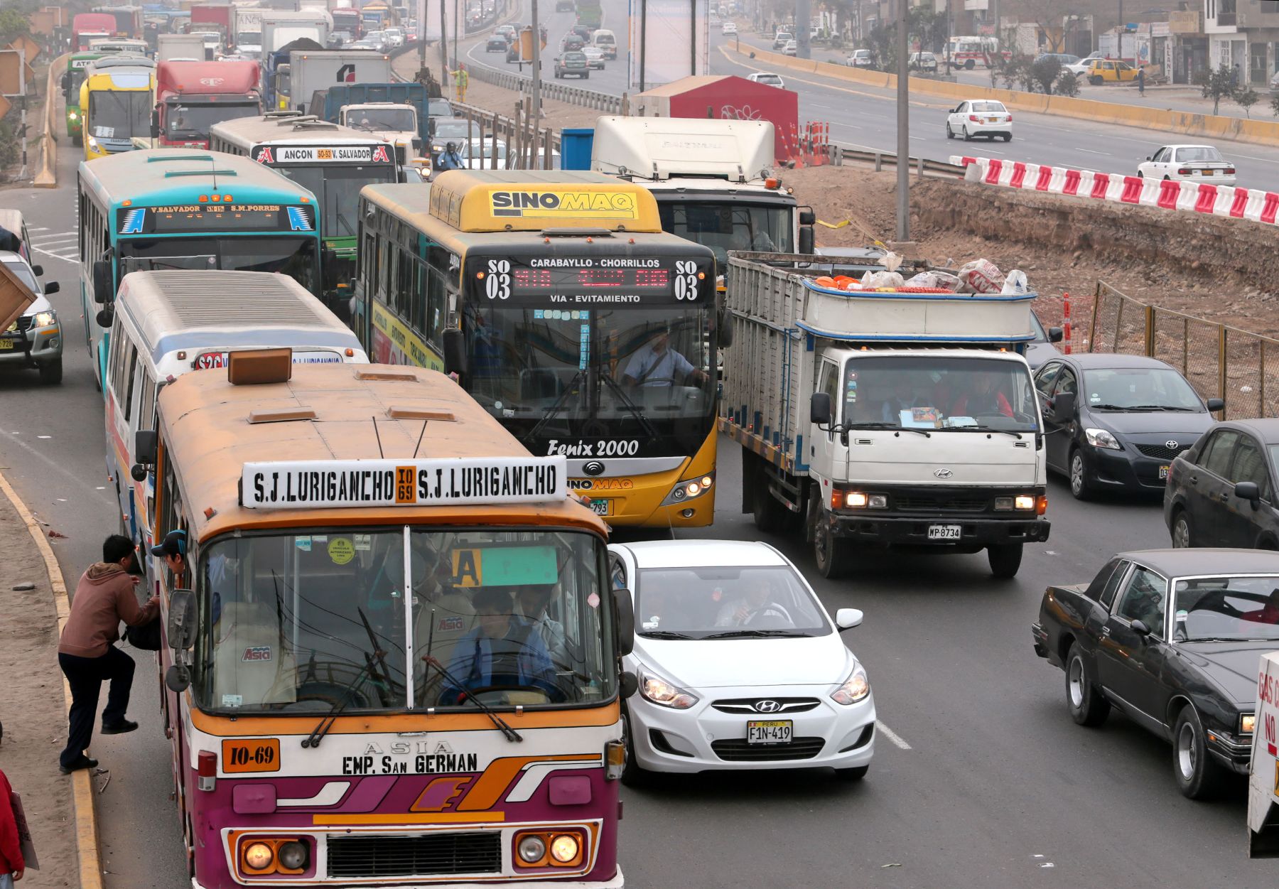 Más allá de la Autoridad de Transporte Urbano