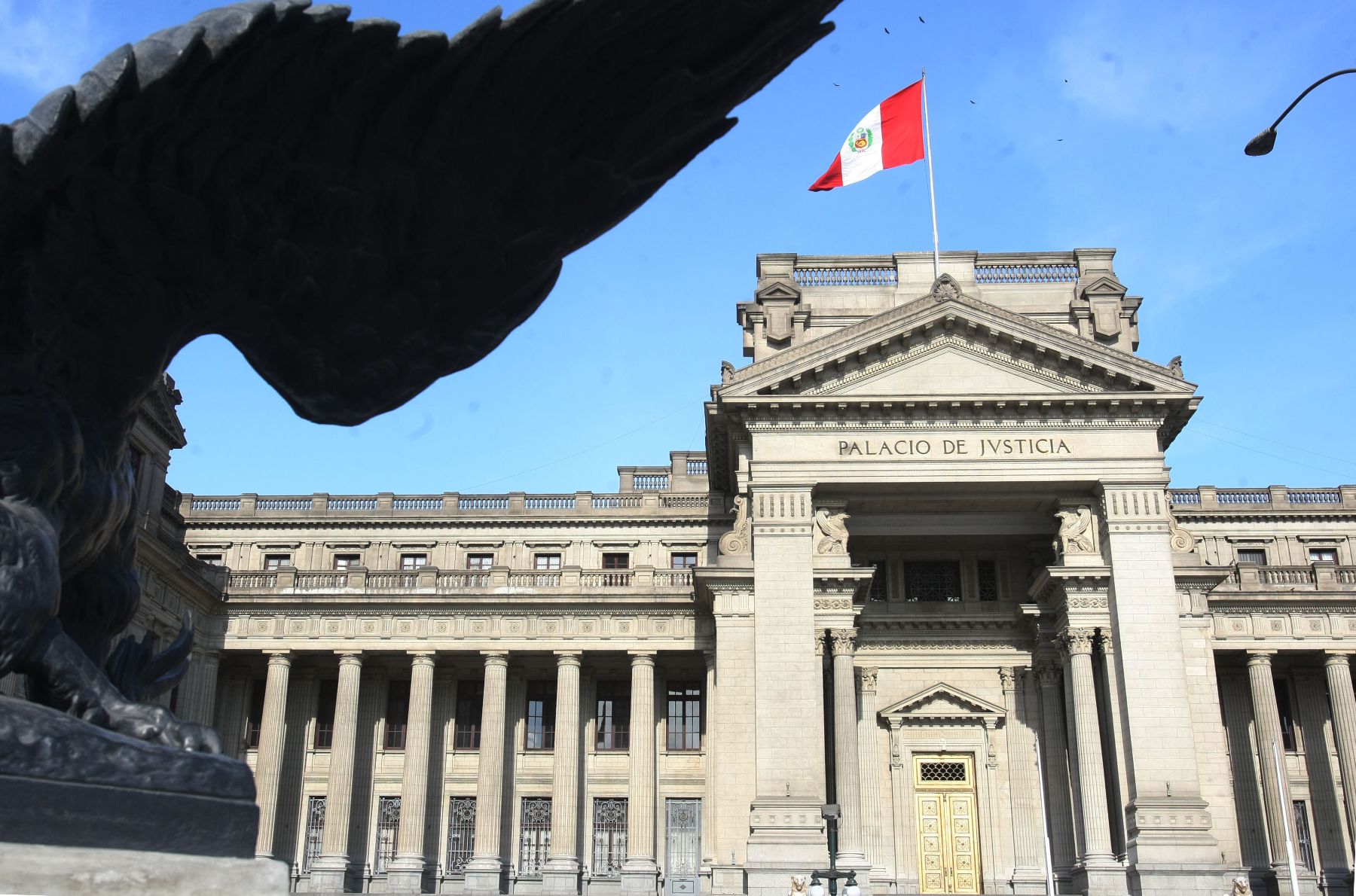 La innecesaria complejidad del Estado peruano