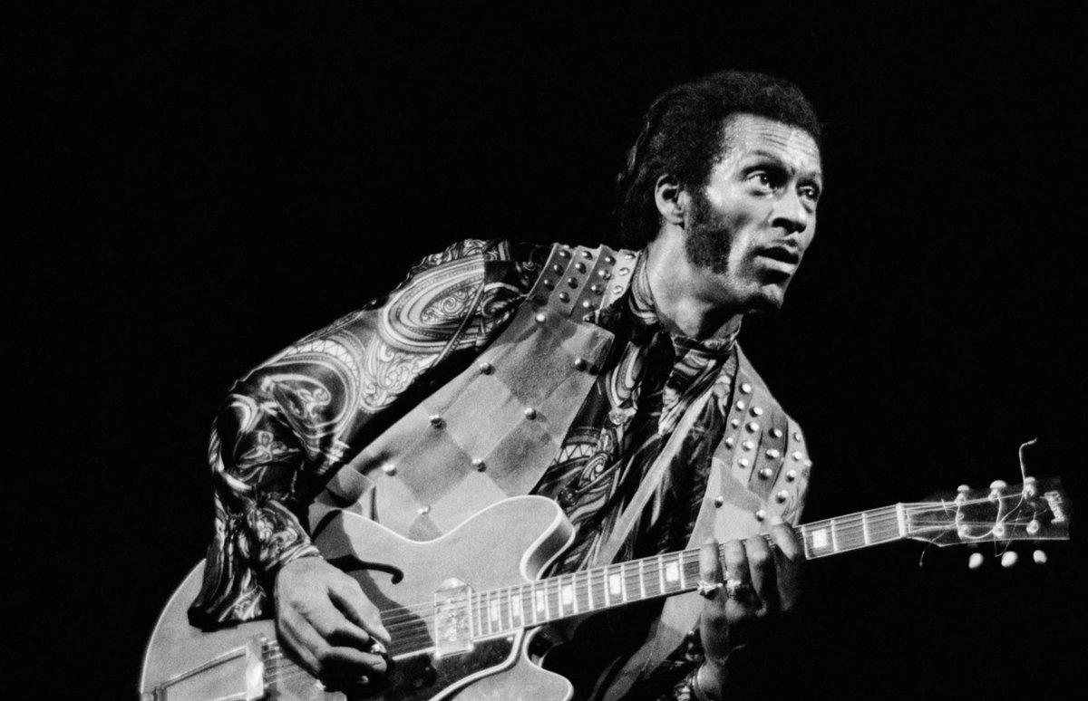 Chuck Berry: rey negro del rock and roll