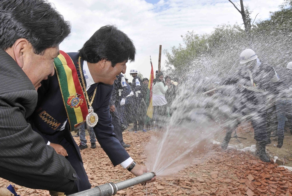 Evo hace agua