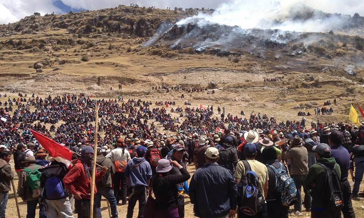 LAS BAMBAS: EL RADICALISMO CONTRAATACA