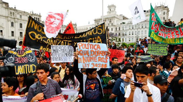Ficciones de la izquierda