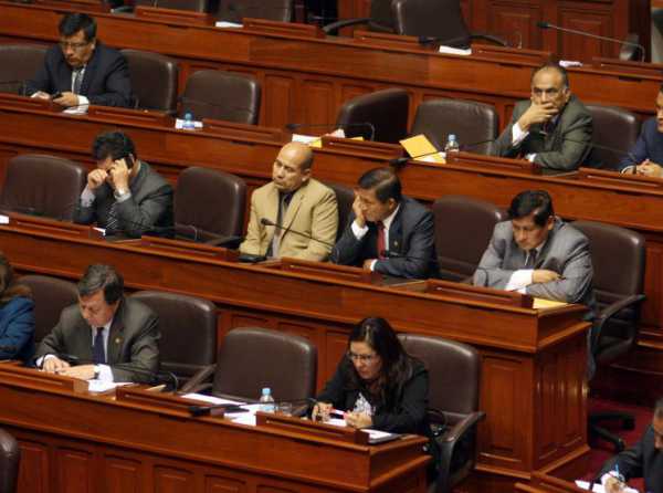 &iquest;A m&aacute;s leyes, mejores congresistas?