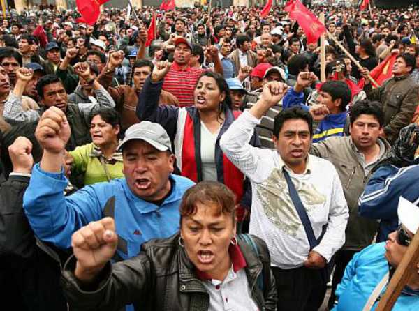 ¡Extremismo maoísta convoca huelga magisterial indefinida!