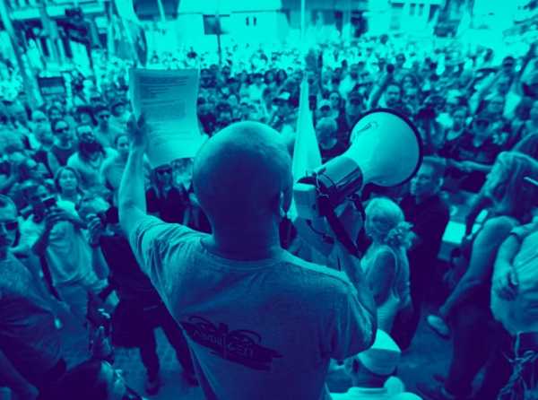 La campaña de criminalización contra los ciudadanos