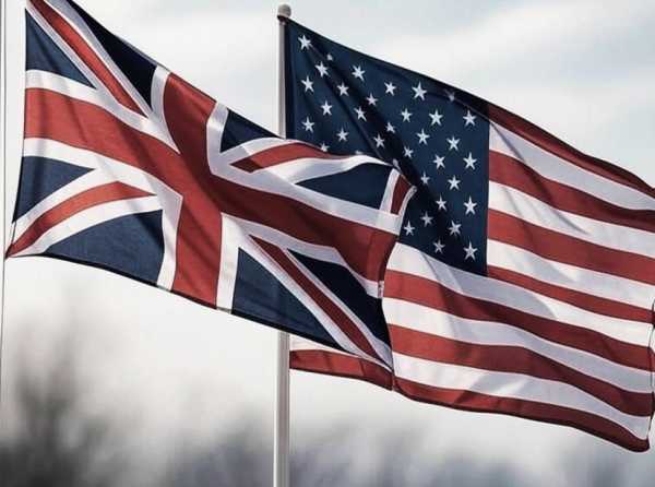 La fuerza de la costumbre en el Reino Unido y los Estados Unidos