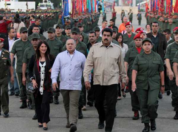 Las bayonetas de Maduro