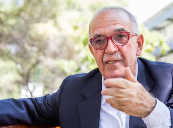 Jos&eacute; Mar&iacute;a Salcedo, referente del periodismo peruano