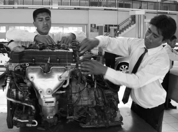 Lleg&oacute; la hora de los t&eacute;cnicos peruanos