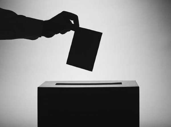 Reforma pol&iacute;tica, sin plazos y con debate