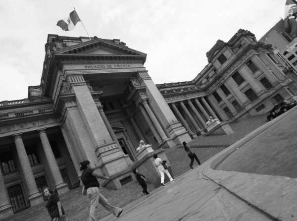 Lo que no debe ser la justicia