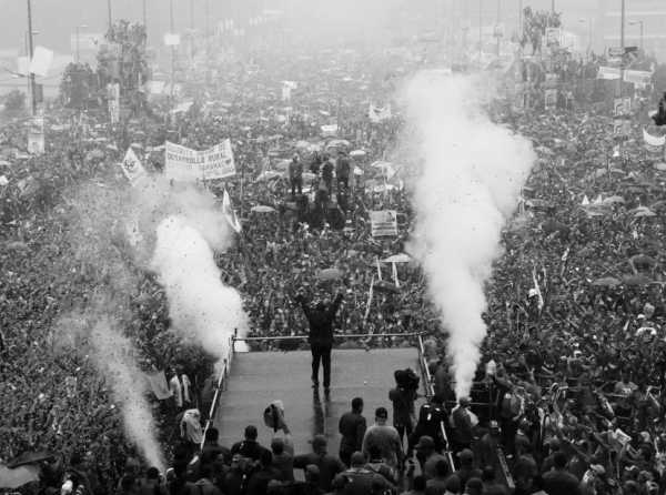 Institucionalidad, no populismo