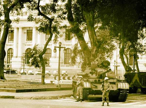 Una mirada al 5 de febrero: 50 años después 