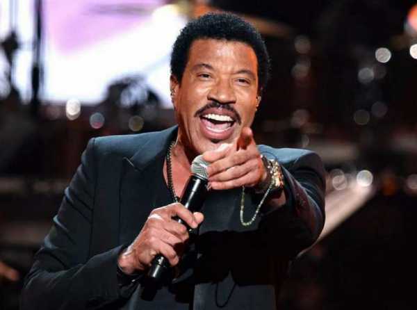 Lionel Richie: cantante, pianista y compositor