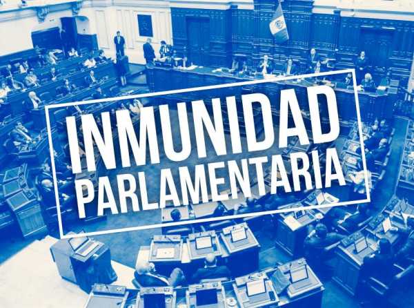 Se restablece la inmunidad parlamentaria