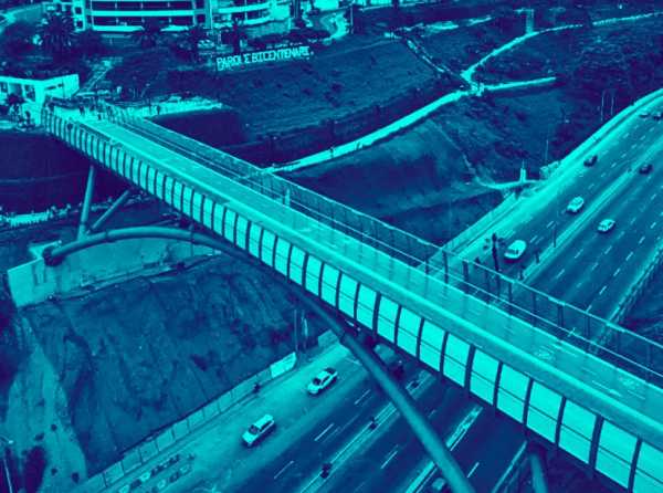 Puente de la Paz:  infraestructura, acceso abierto y tensiones urbanas