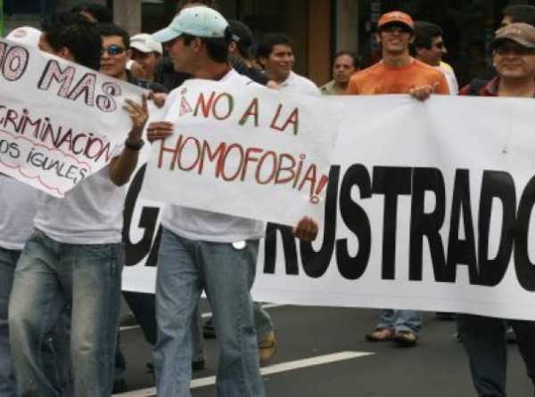 &ldquo;Hom&oacute;fobo&rdquo;, &iexcl;c&aacute;llate!