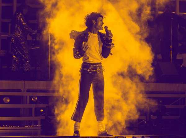 El fen&oacute;meno Jackson: del trauma hist&oacute;rico al s&iacute;mbolo planetario
