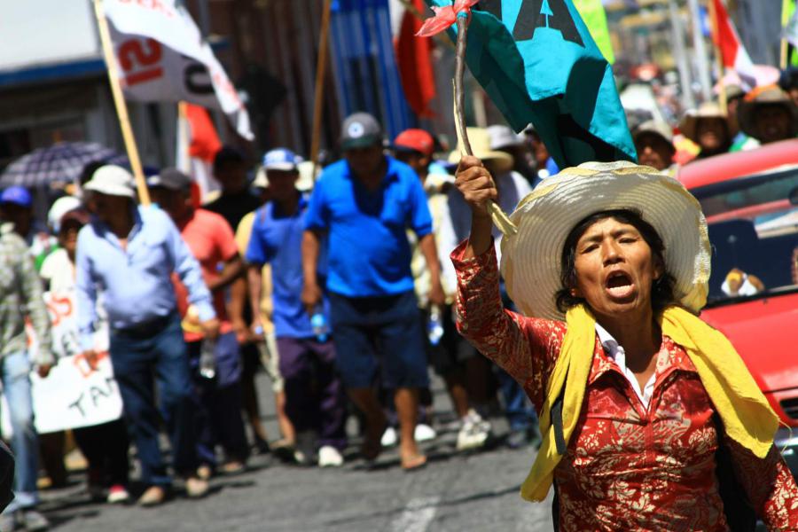 Radicales antimineros: ¡Enemigos del Perú!