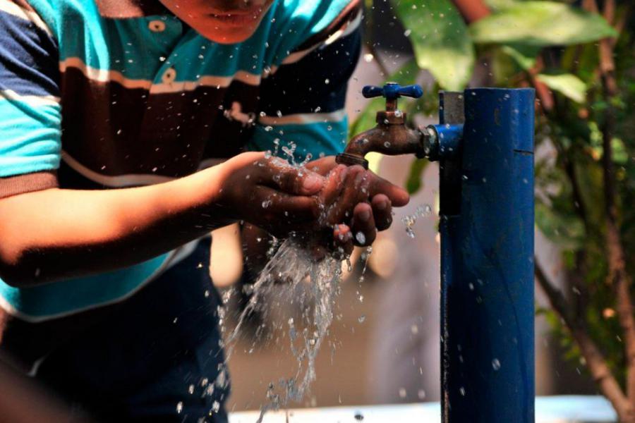 Agua potable y saneamiento: el debate continúa