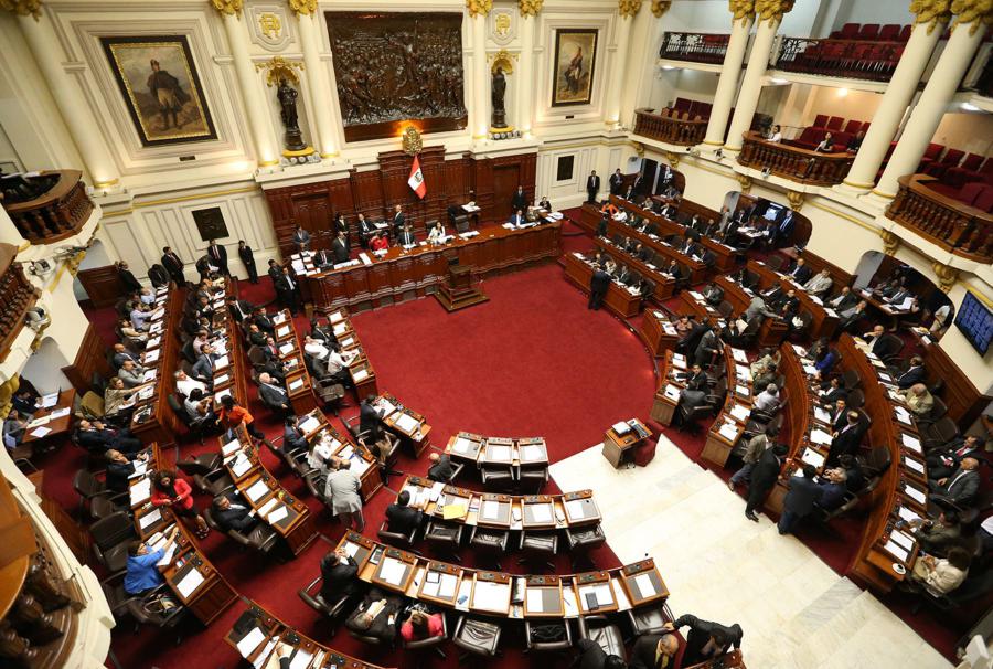 El Perú en su laberinto legislativo