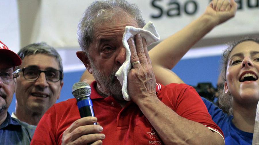 Lula en el banquillo