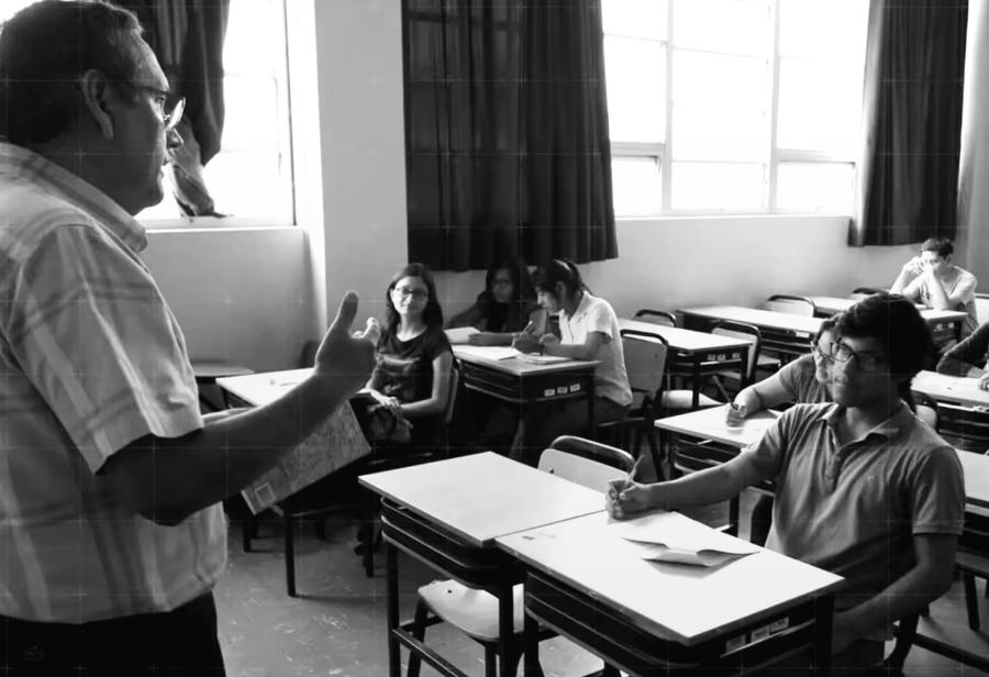 Populismo legislativo e inequidad en la docencia universitaria