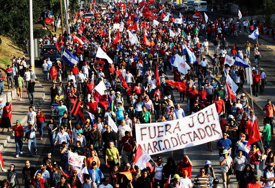 Honduras huye hacia el capitalismo