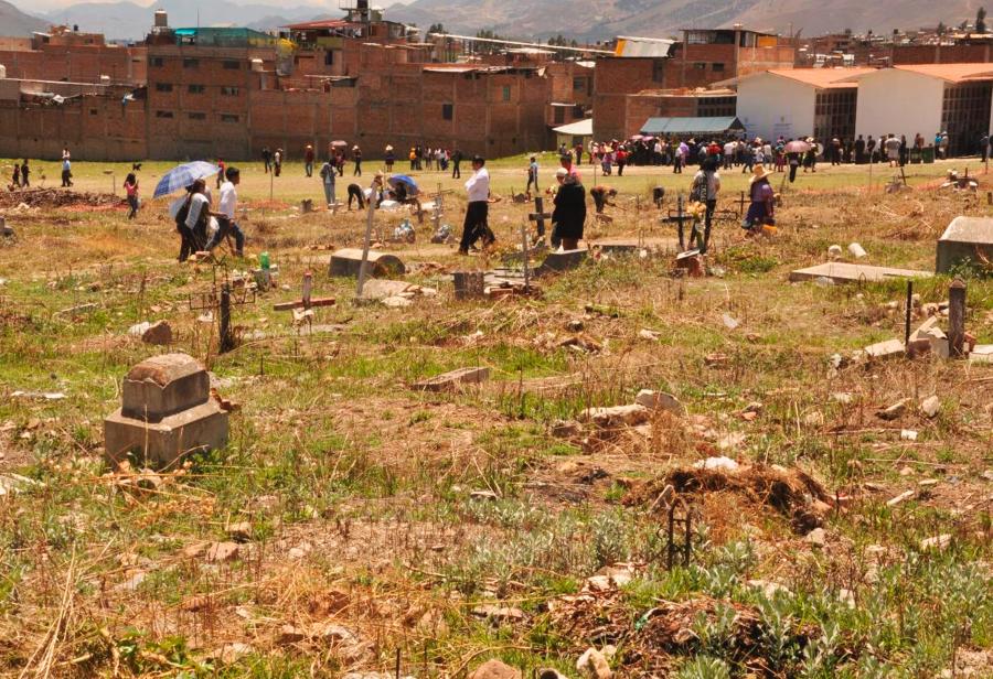 Cementerio: el olvido y la segregación trascienden 