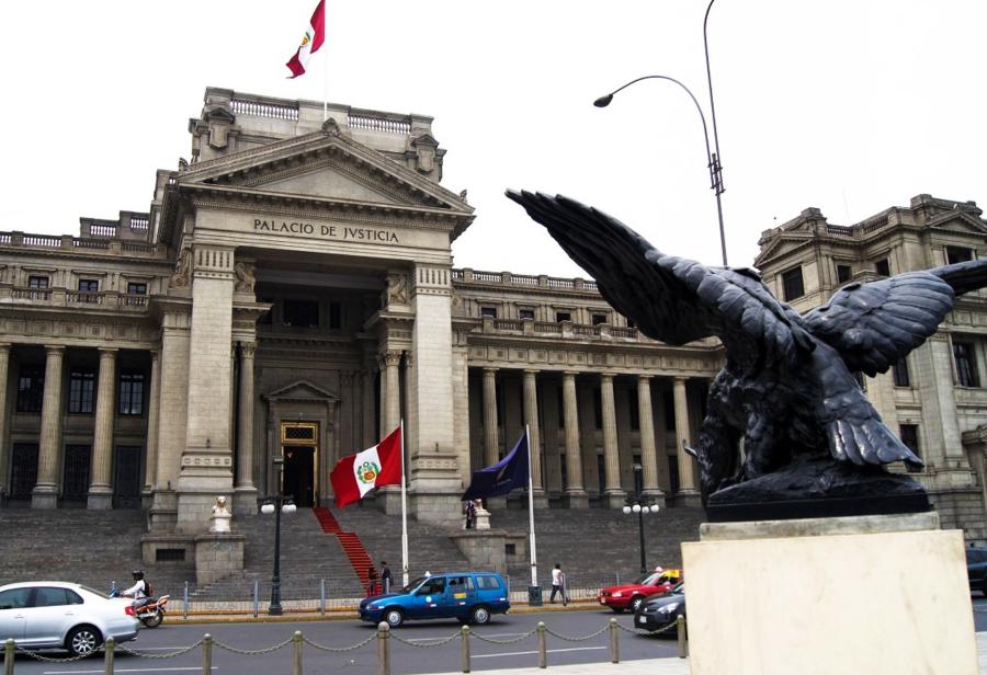 Evaluar el Perú para mejorar el Perú