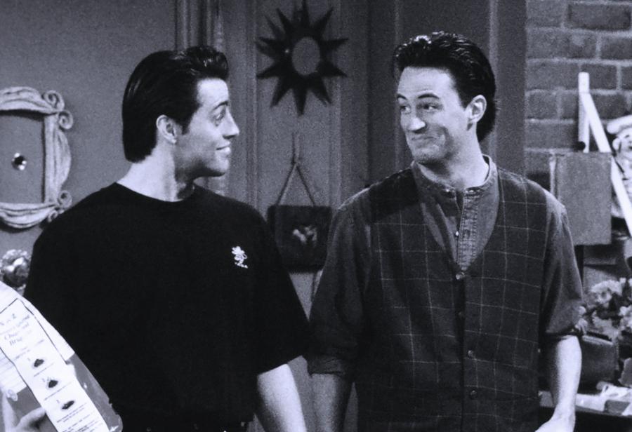 Chandler Bing: el alma gentil detrás del sarcasmo