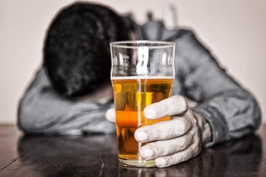 El alcoholismo, pandemia peruana