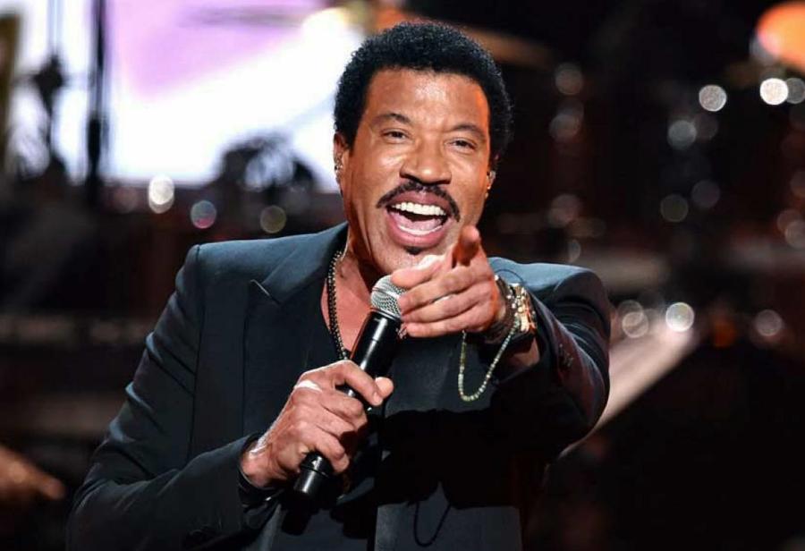 Lionel Richie: cantante, pianista y compositor