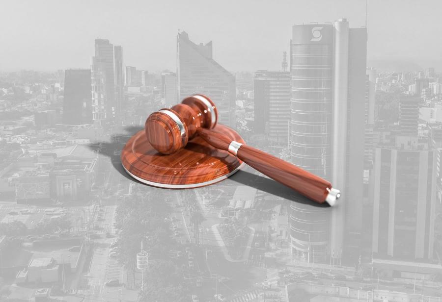 Perú, tierra en donde la burocracia prospera y avanza