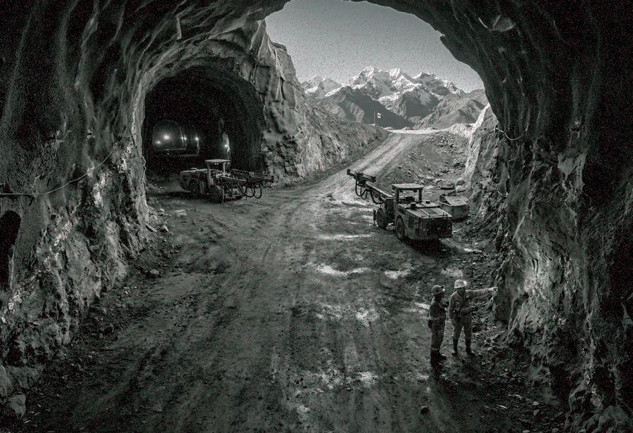 El cobre que el Per&uacute; deja bajo tierra