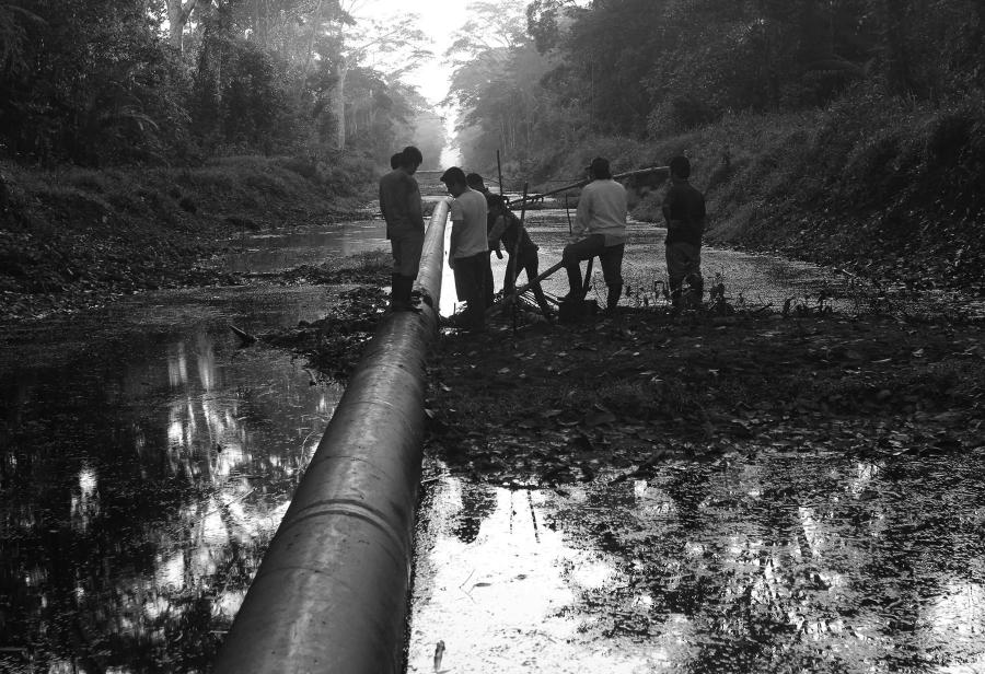 Sabotaje al petróleo en la selva amazónica