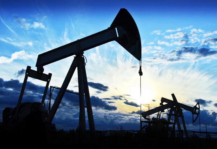 Se necesita atraer inversiones en petróleo