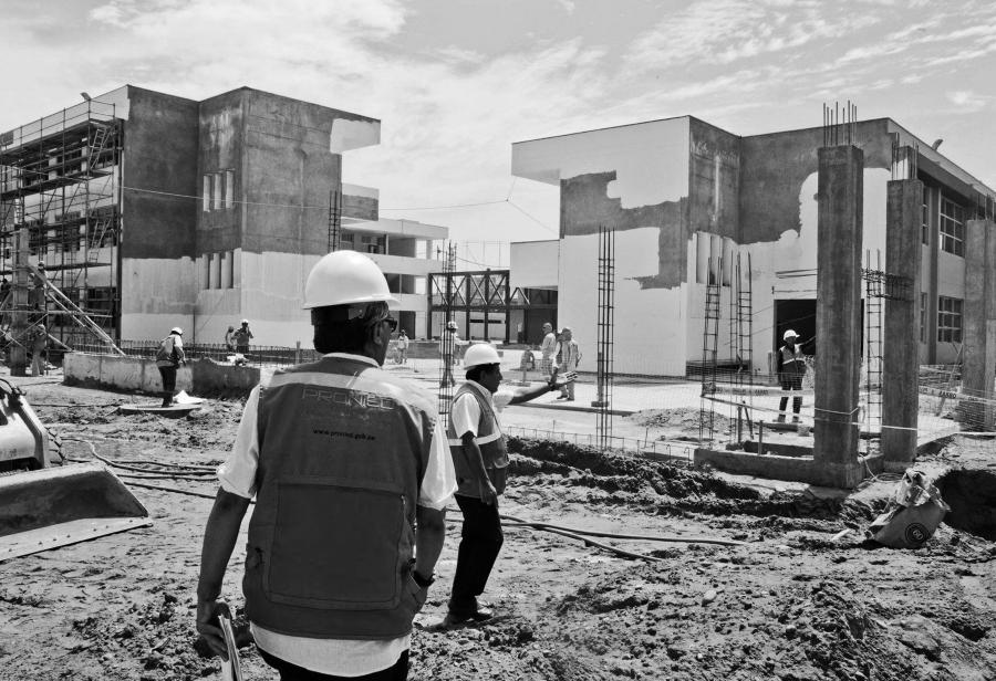 Siguen preguntas sobre sector construcción
