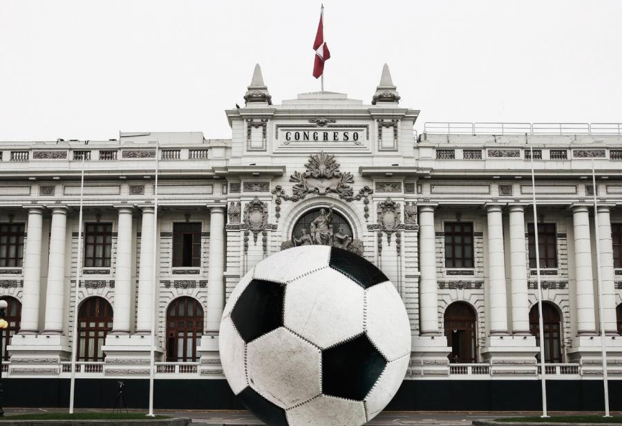 La pelota no se mancha