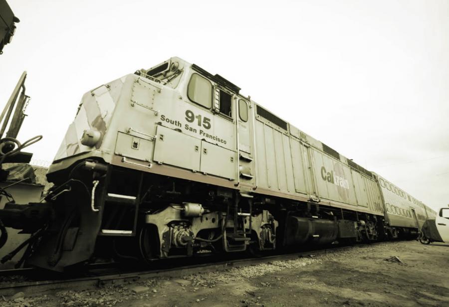 El tren que incomoda porque avanza